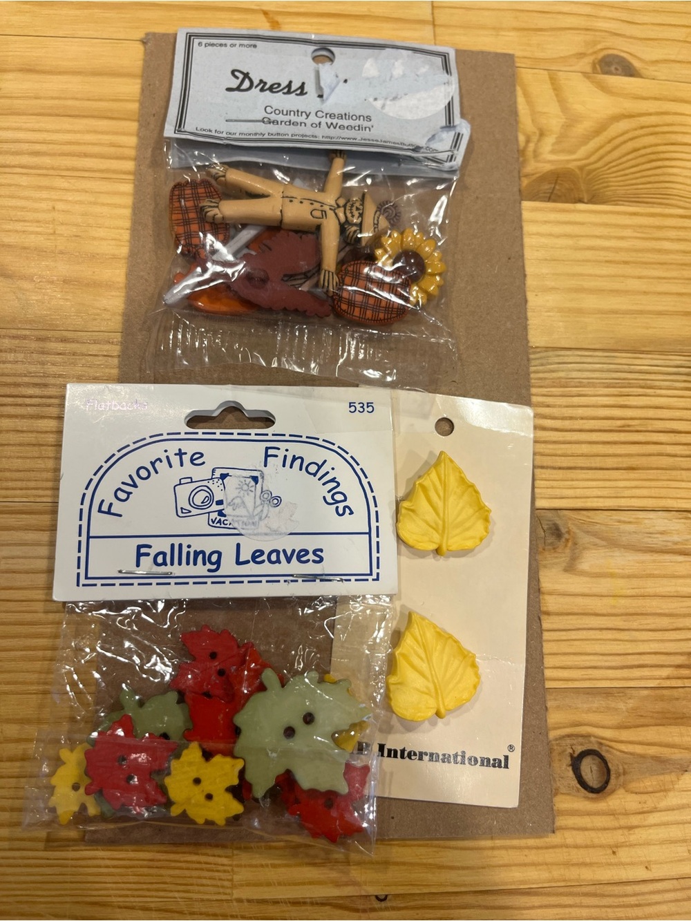 Fall Leaf Button & Embellishment Packs - Yellow, Red, Green, Brown